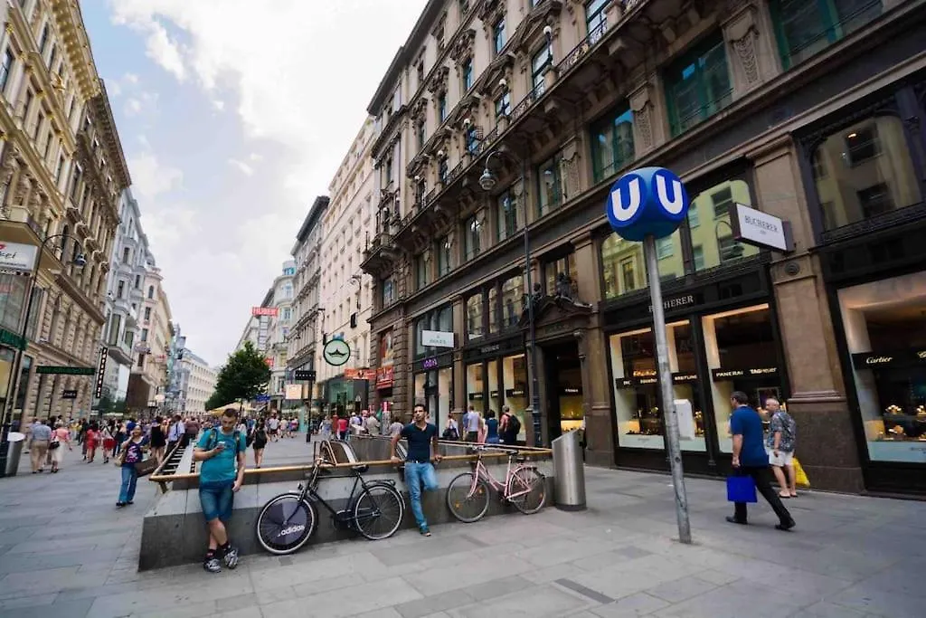 Luxurious Apartment In The Centre Of Wien Österrike